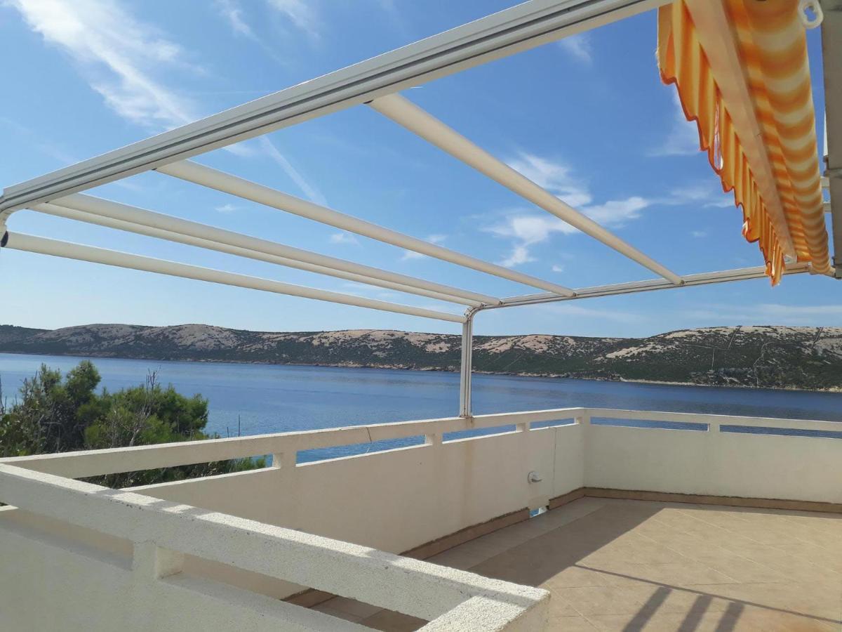 Apartament Ariela At The Beach Stara Novalja Zewnętrze zdjęcie