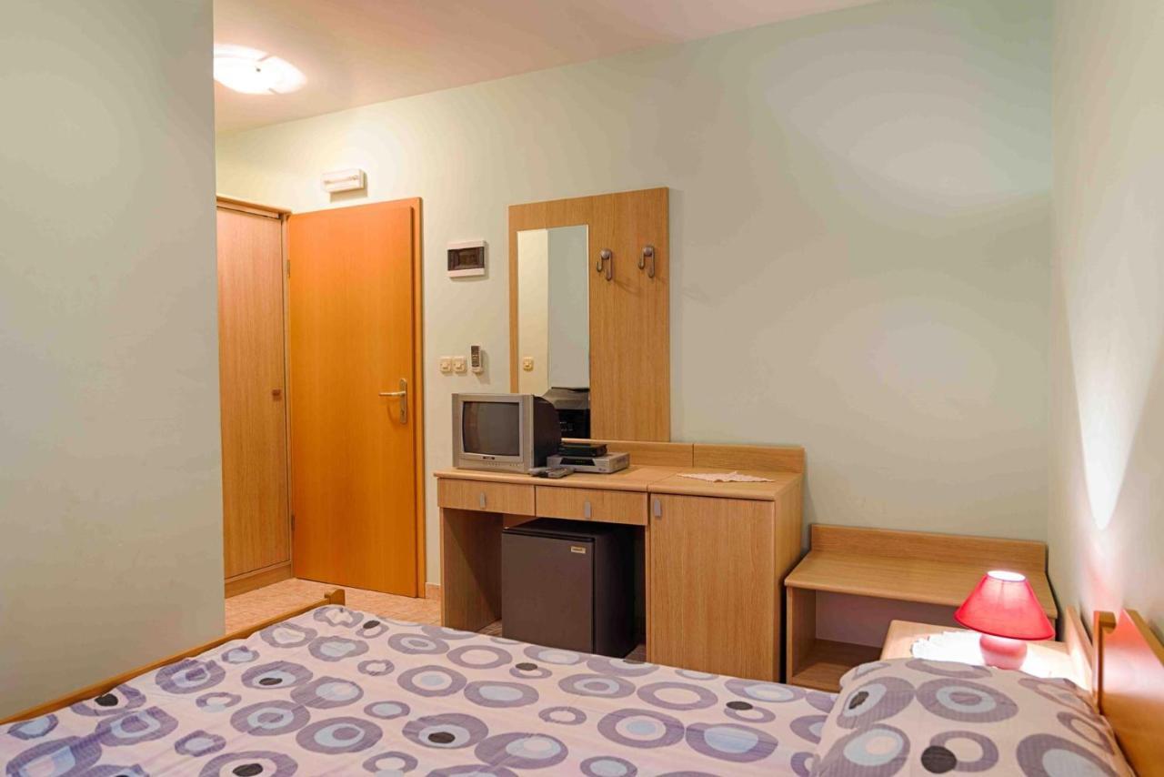 Apartament Ariela At The Beach Stara Novalja Zewnętrze zdjęcie