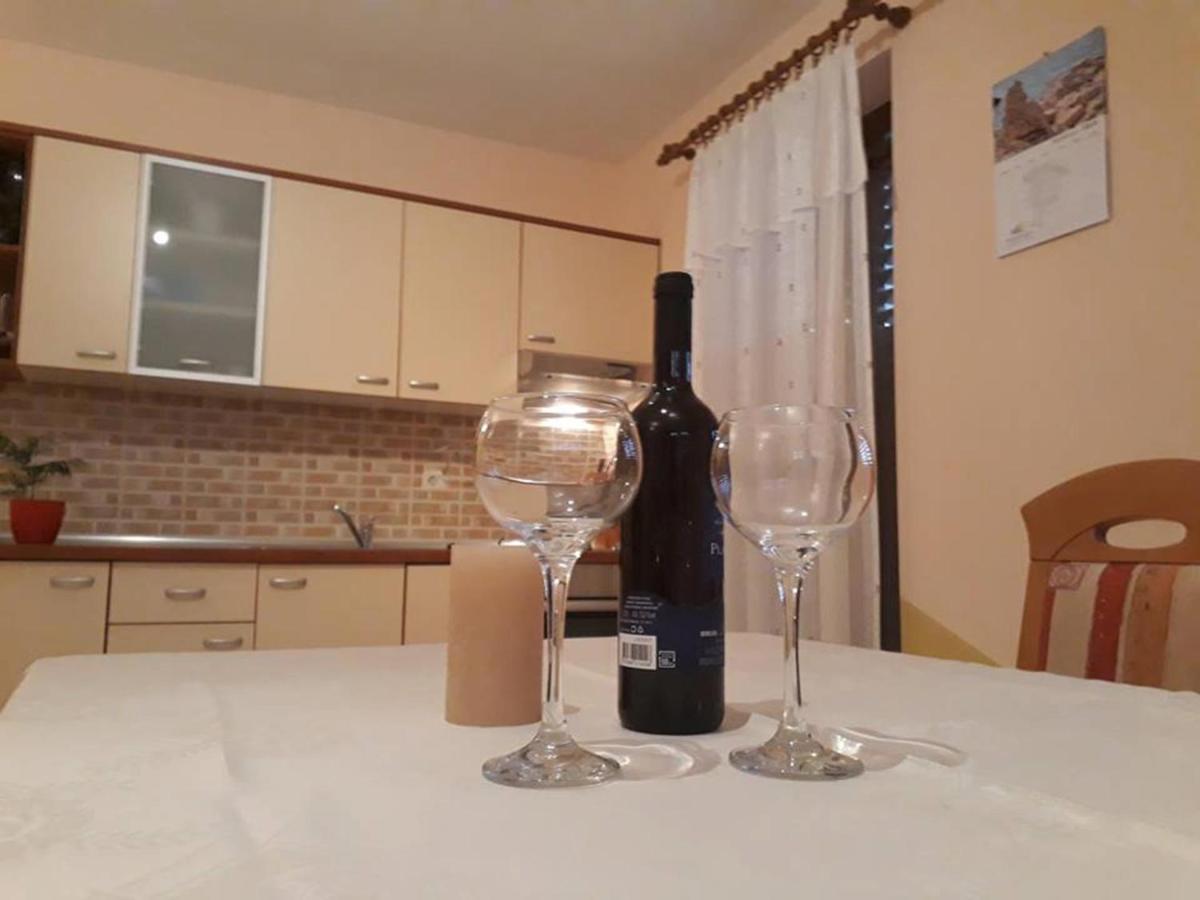 Apartament Ariela At The Beach Stara Novalja Zewnętrze zdjęcie