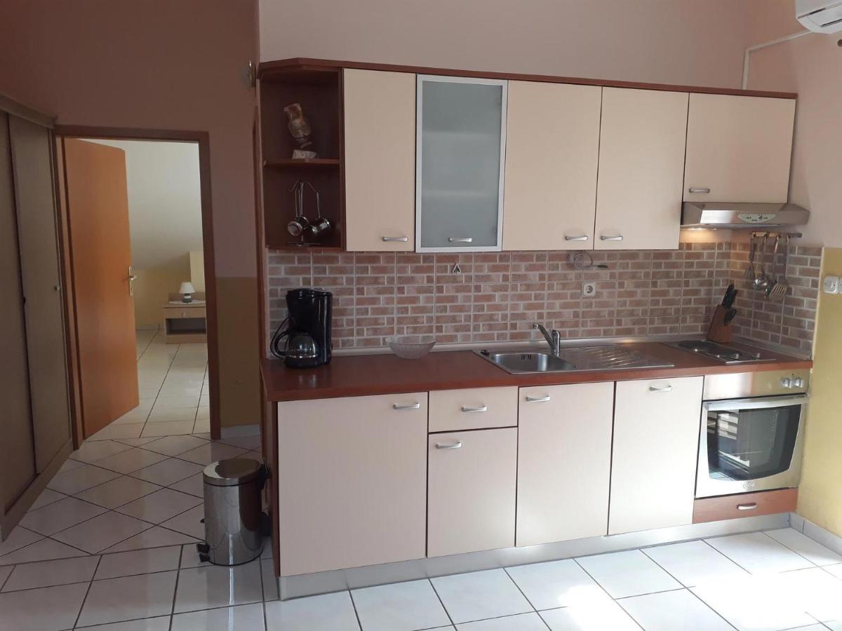 Apartament Ariela At The Beach Stara Novalja Zewnętrze zdjęcie