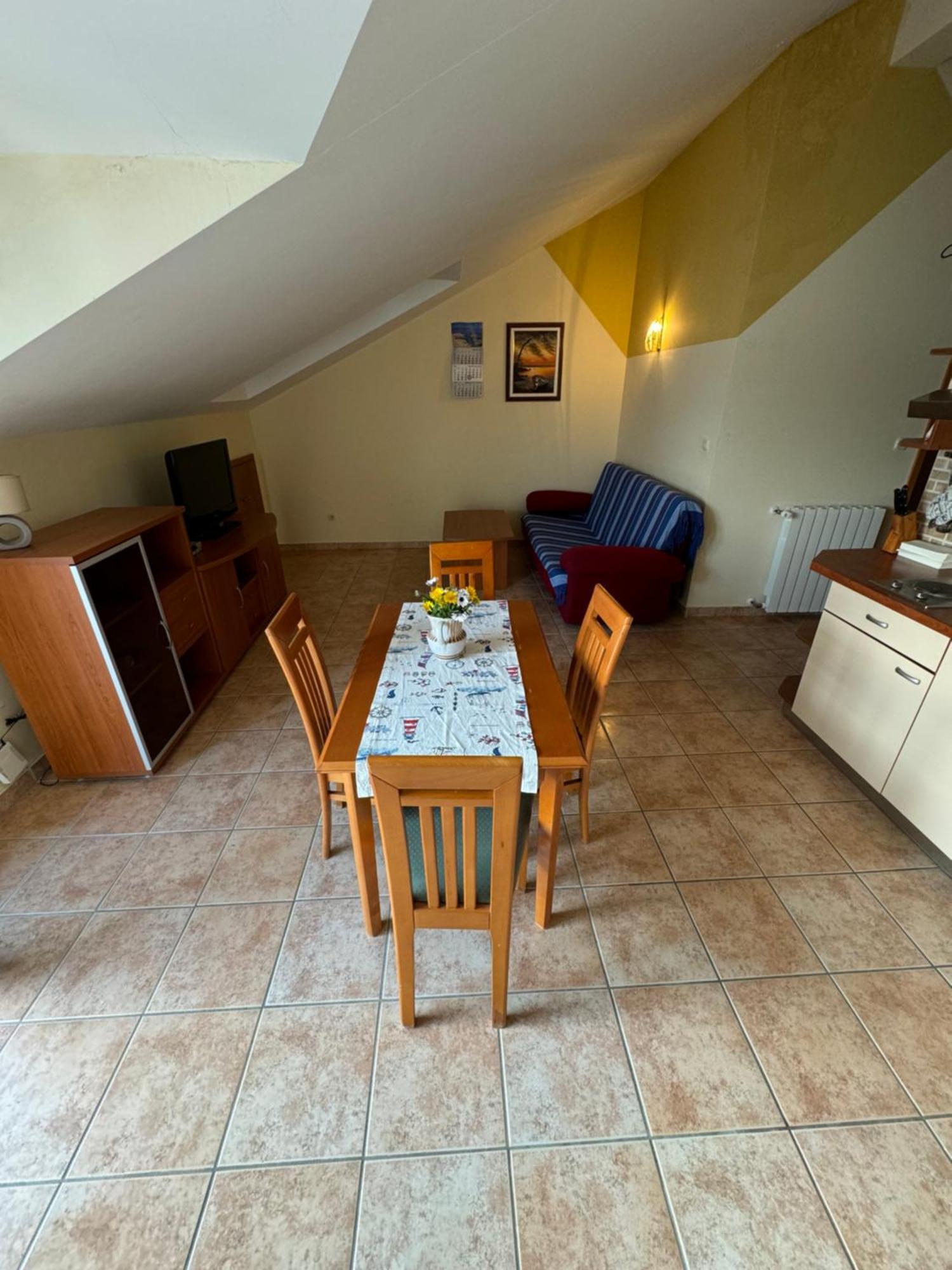 Apartament Ariela At The Beach Stara Novalja Zewnętrze zdjęcie