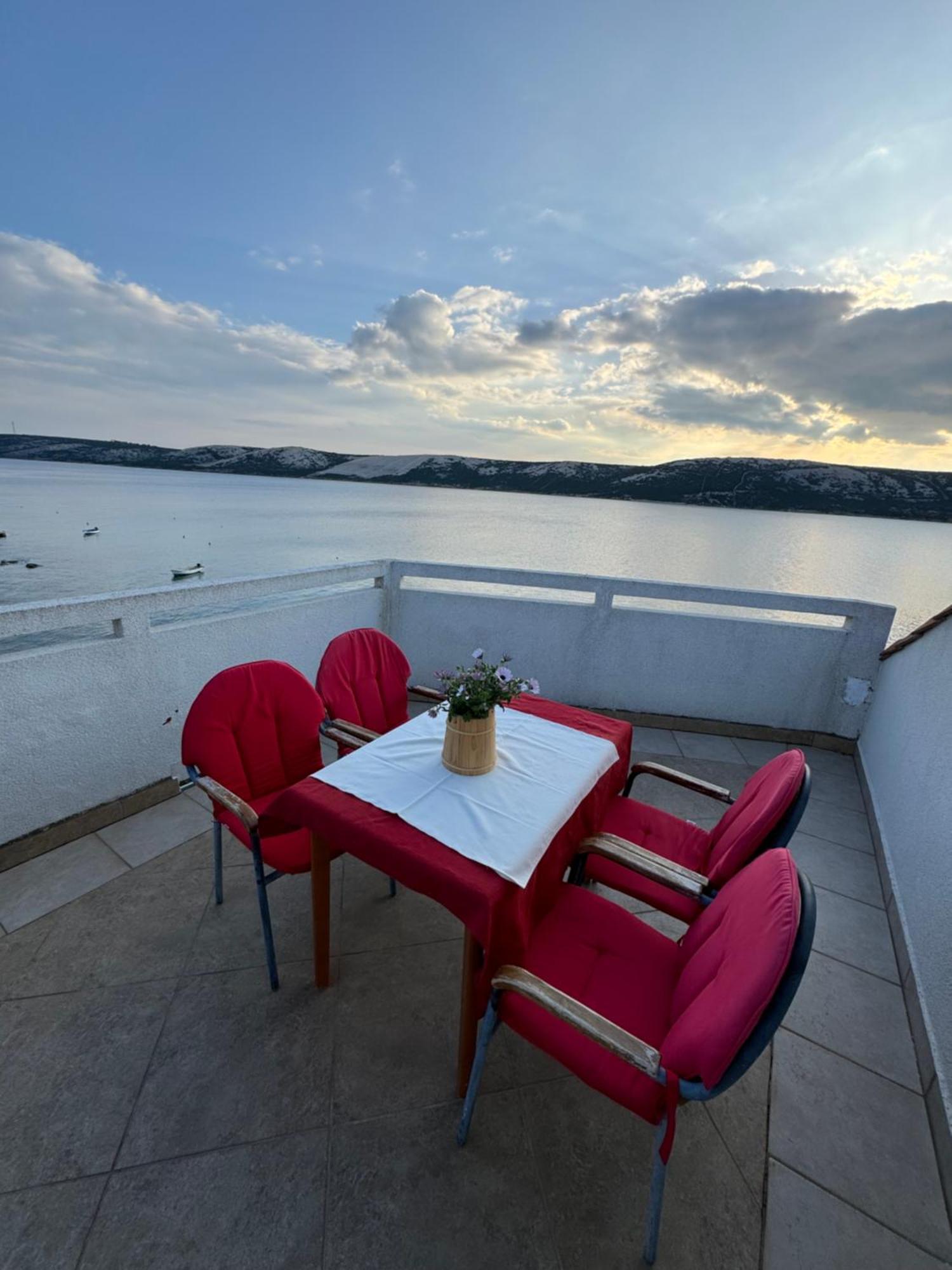 Apartament Ariela At The Beach Stara Novalja Zewnętrze zdjęcie