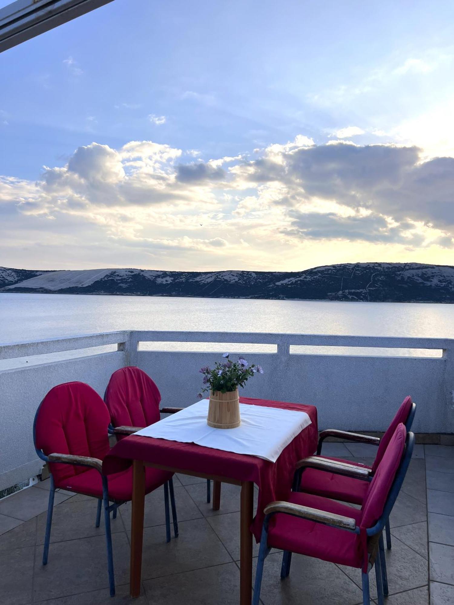 Apartament Ariela At The Beach Stara Novalja Zewnętrze zdjęcie