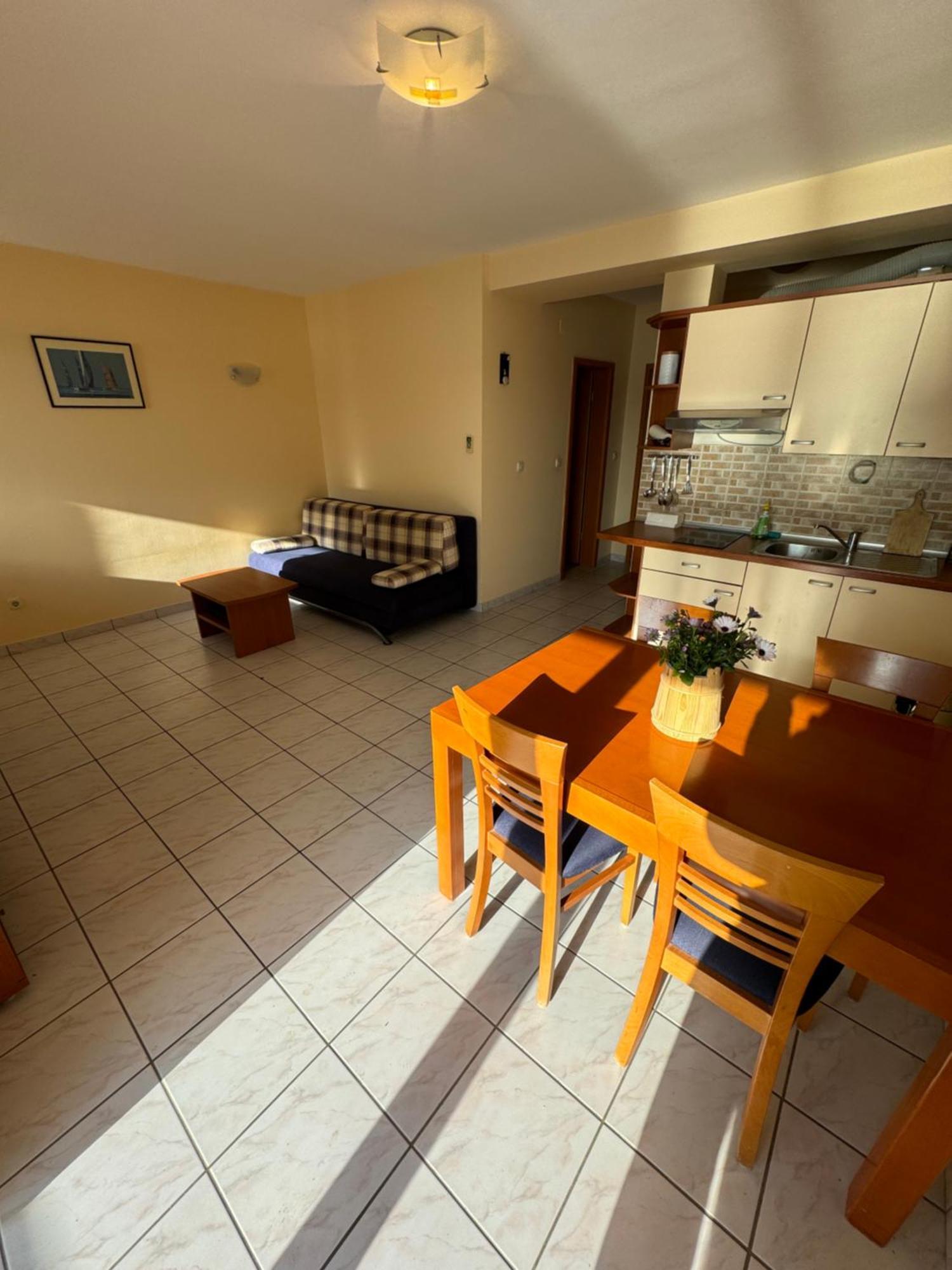 Apartament Ariela At The Beach Stara Novalja Zewnętrze zdjęcie