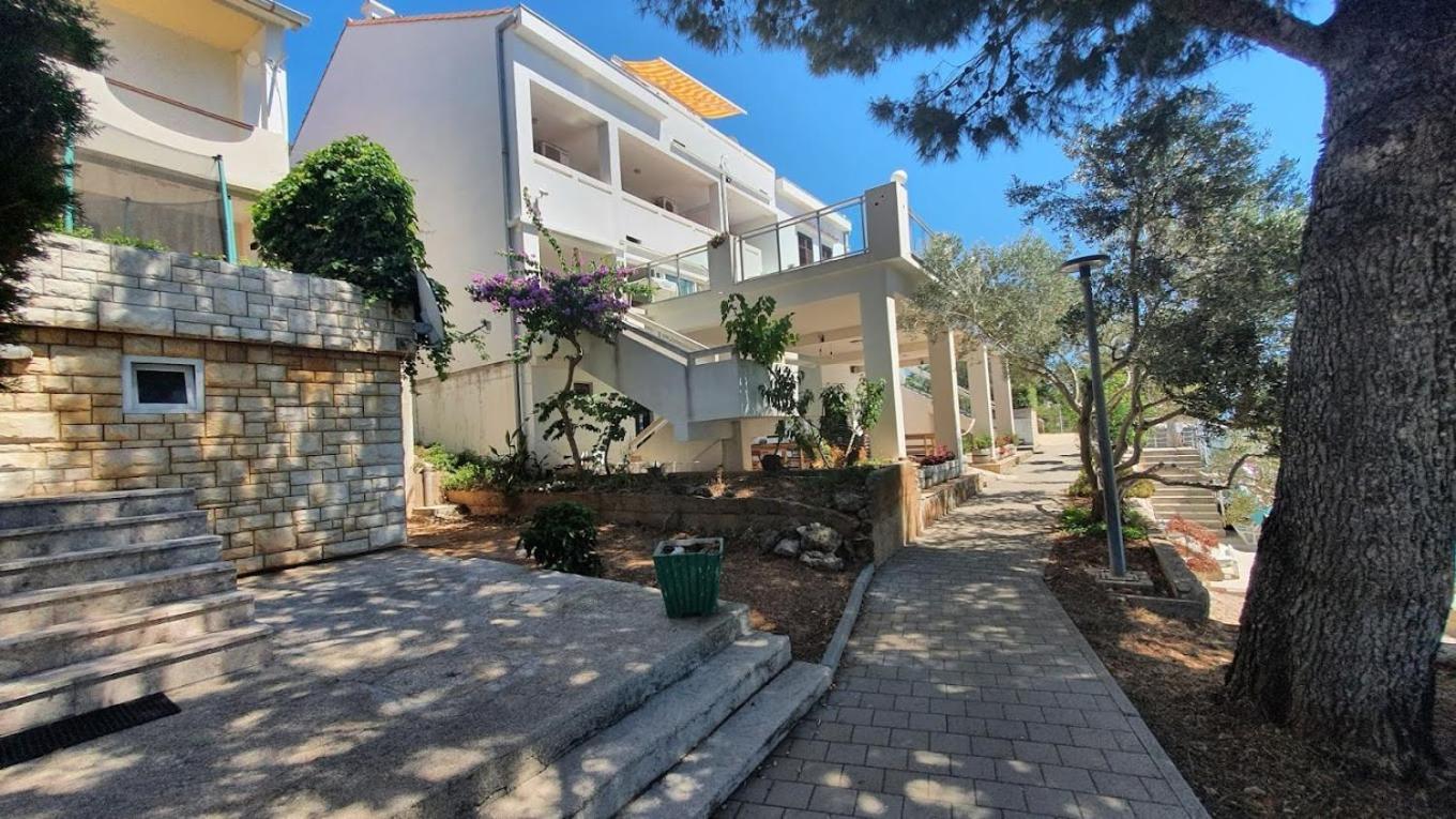 Apartament Ariela At The Beach Stara Novalja Zewnętrze zdjęcie